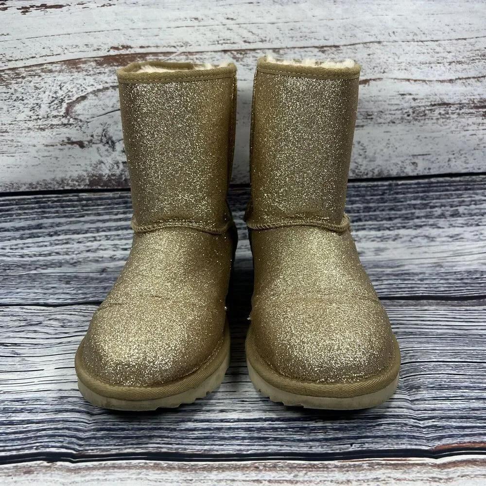 Ugg Classic Short II Glitter Gold Winter Boots, Youth 6 Women’s 7